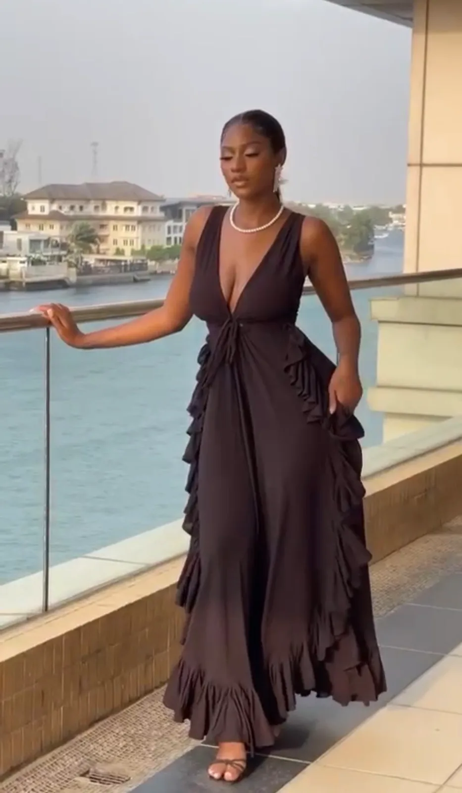Midnight Ruffle Maxi Dress - women fashion